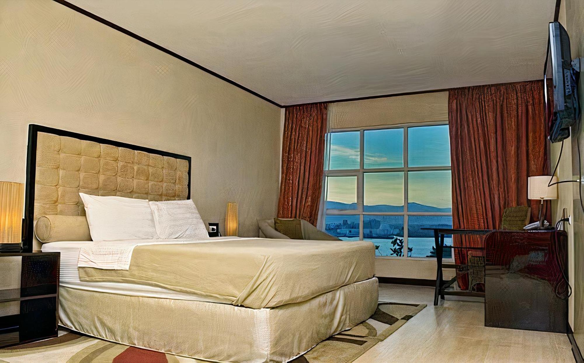 Cebu Dulcinea Hotel And Suites-Mactan Airport Hotel Lapu-Lapu City Exteriör bild